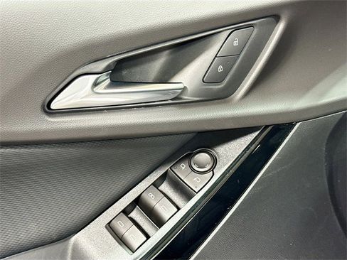 New 2026 Chevrolet Equinox LT image 21