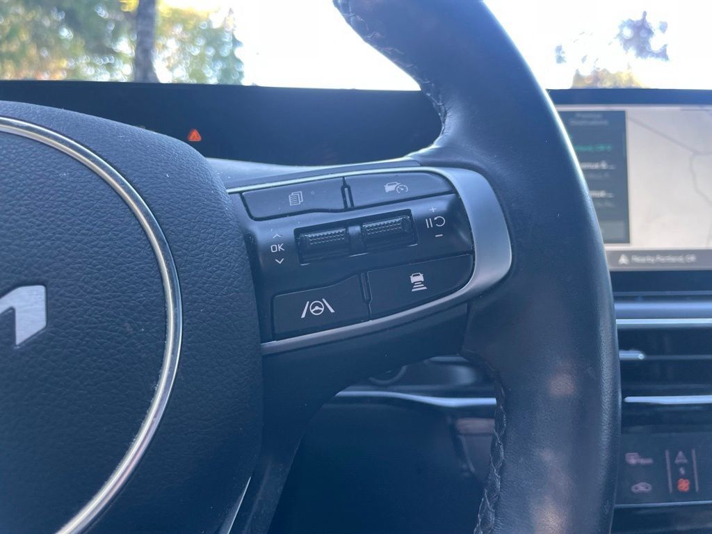 Used 2022 Kia K5 GT-Line w/ GT-Line FWD Premium Package image 17