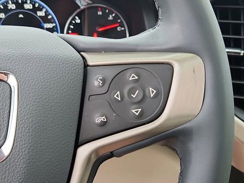 Used 2023 GMC Acadia Denali w/ Denali Ultimate Package AWD/4WD image 23