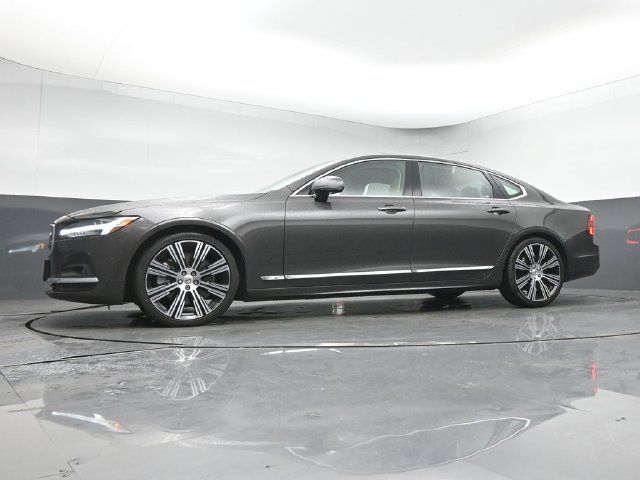 Used 2023 Volvo S90 B6 Ultimate w/ Lounge Package AWD/4WD image 13