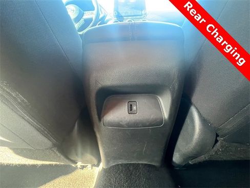 Used 2020 Nissan Sentra SR w/ Electronics Package image 19