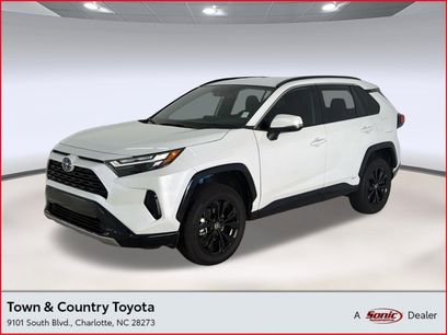 Used 2023 Toyota RAV4 SE w/ SE Grade Weather Package