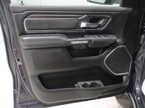 Used 2025 RAM 1500 Laramie AWD/4WD image 12