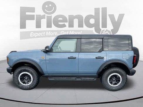 New 2025 Ford Bronco Badlands image 7