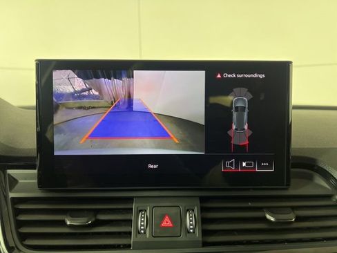 Used 2023 Audi Q5 2.0T Premium w/ Convenience Package image 27