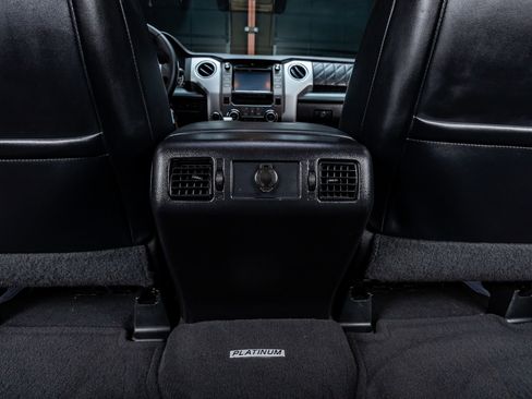 Used 2015 Toyota Tundra Platinum AWD/4WD image 33