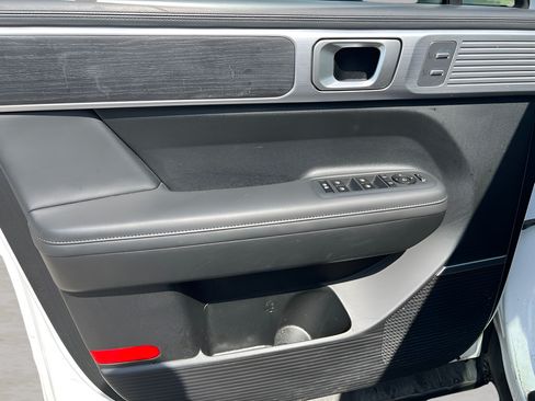 Certified 2024 Hyundai Santa Fe Limited AWD/4WD image 13