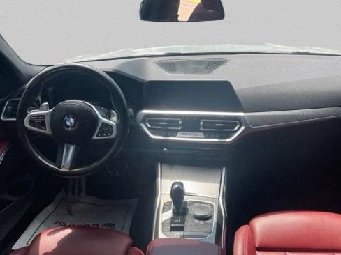 Used 2022 BMW 330i Sedan w/ M Sport Package RWD image 14