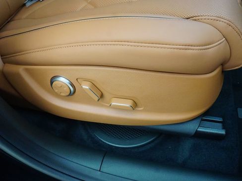 New 2025 Genesis GV80 3.5T Prestige image 22