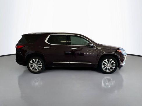Used 2018 Chevrolet Traverse Premier AWD/4WD image 16