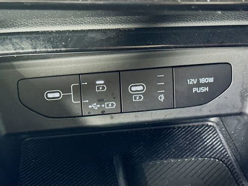 Used 2025 Kia K5 GT-Line w/ GT-Line Premium Package FWD image 31