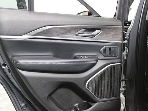 Used 2024 Jeep Grand Cherokee Limited 4xe image 26