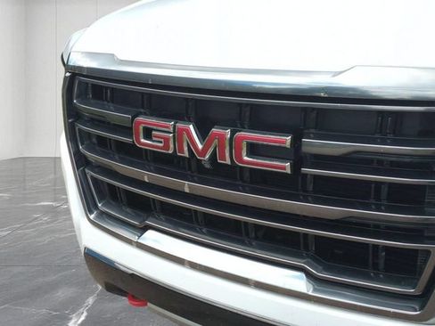 Used 2021 GMC Yukon AT4 w/ Rear Media and Nav Package AWD/4WD image 32