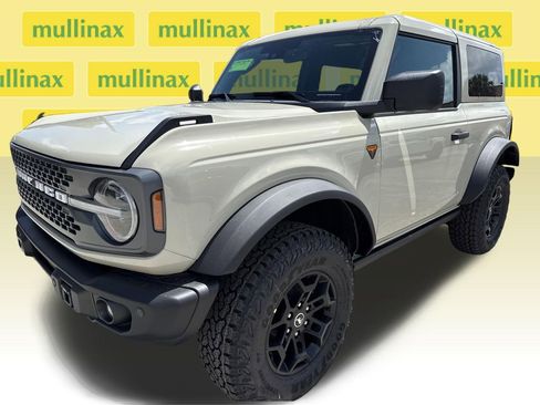 New 2026 Ford Bronco Badlands AWD/4WD image 17