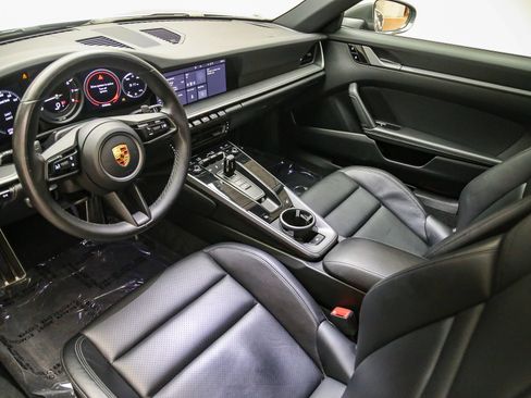 Certified 2020 Porsche 911 Carrera S RWD image 4