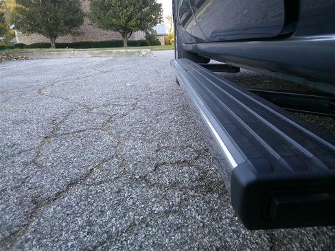 Used 2019 Chevrolet Silverado 1500 High Country w/ High Country Premium Package image 28