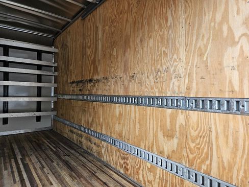 Used 2022 Ford E-450 and Econoline 450 Super Duty w/ Power Windows & Locks Group RWD image 18