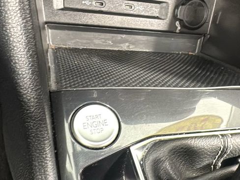 Used 2024 Volkswagen Tiguan S image 24