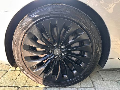 Used 2017 Genesis G90 5.0 Ultimate AWD/4WD image 31