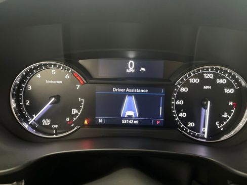 Used 2020 Cadillac XT4 Premium Luxury w/ Enhanced Visibility Package image 18