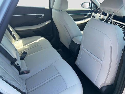 New 2026 Hyundai Sonata SEL FWD image 19