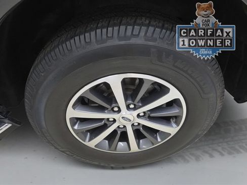 Used 2021 Ford Expedition XLT AWD/4WD image 18