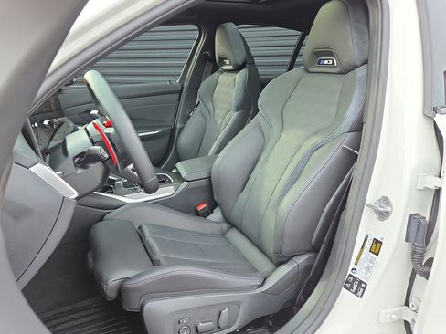 Used 2026 BMW M3 Competition image 5