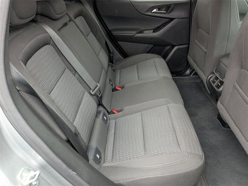 Used 2025 Chevrolet Equinox LT image 34