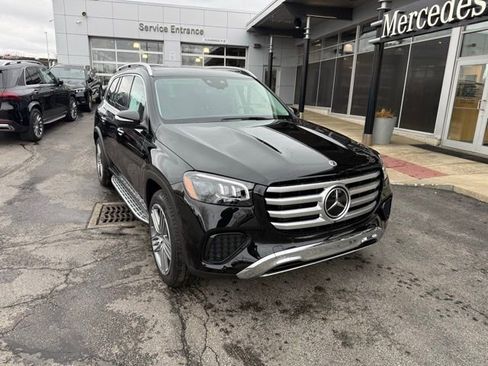 New 2026 Mercedes-Benz GLS 450 GLS 450 image 2