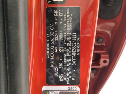 Used 2025 Kia K4 FWD image 33