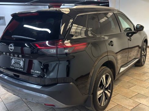 Used 2022 Nissan Rogue SL w/ SL Premium Package image 7