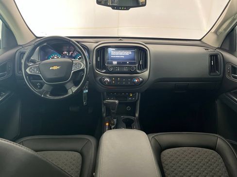 Used 2019 Chevrolet Colorado Z71 AWD/4WD image 31