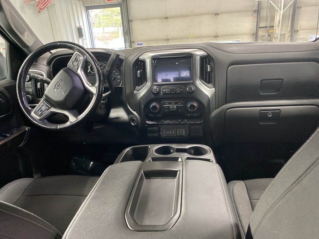 Certified 2021 Chevrolet Silverado 1500 RST AWD/4WD image 2