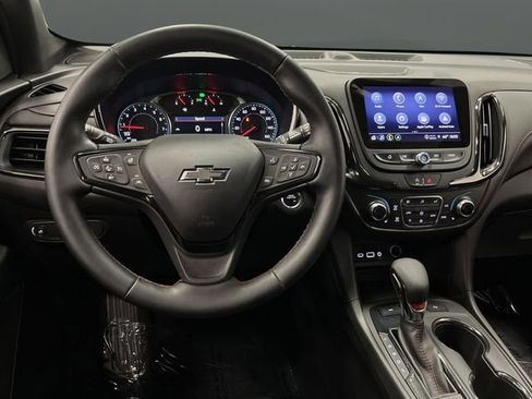 Used 2023 Chevrolet Equinox RS w/ RS Leather Package image 5
