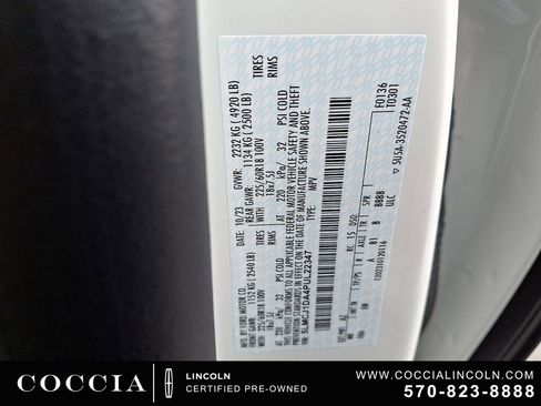 Certified 2023 Lincoln Corsair AWD image 26