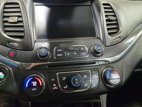 Used 2015 Chevrolet Impala LTZ FWD image 33