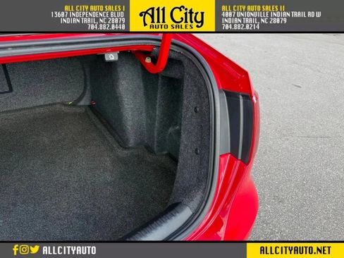 Used 2012 Volkswagen Jetta TDI FWD image 29