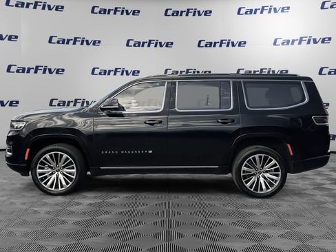 Used 2022 Jeep Grand Wagoneer Series III AWD/4WD image 2