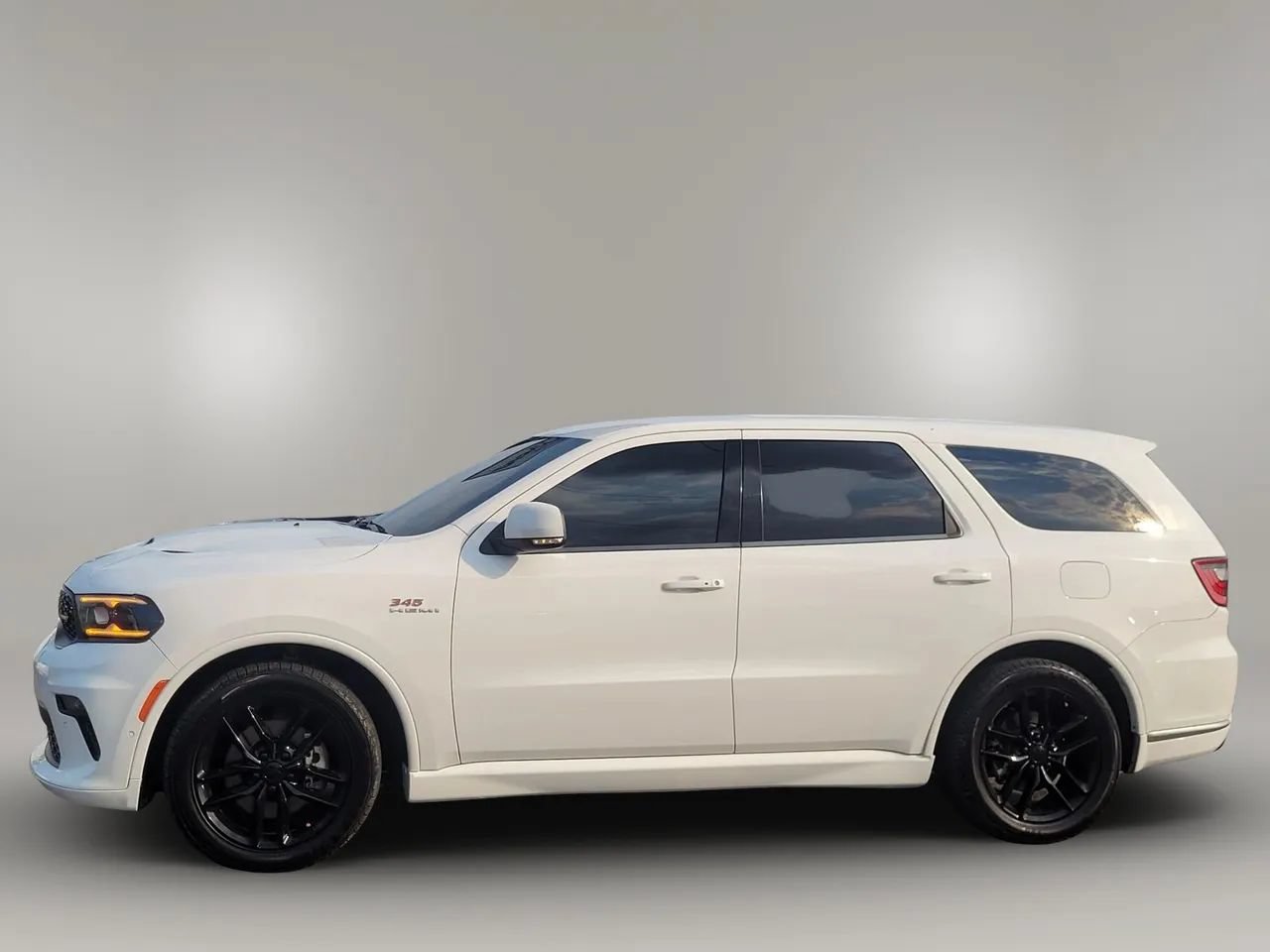 Used 2022 Dodge Durango R/T w/ Trailer Tow Group IV RWD image 27