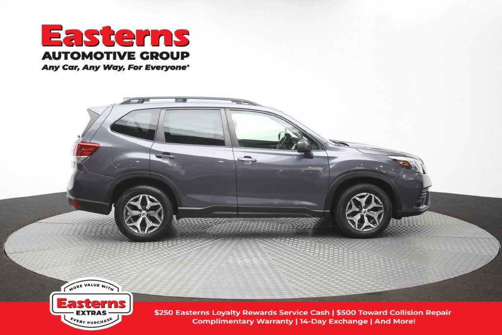 Used 2022 Subaru Forester Premium AWD/4WD image 49