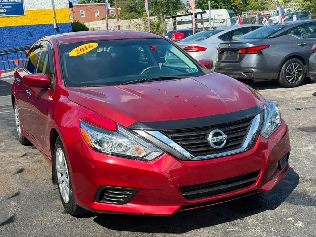 Used 2016 Nissan Altima 2.5 S w/ Power Driver Seat Package FWD image 1