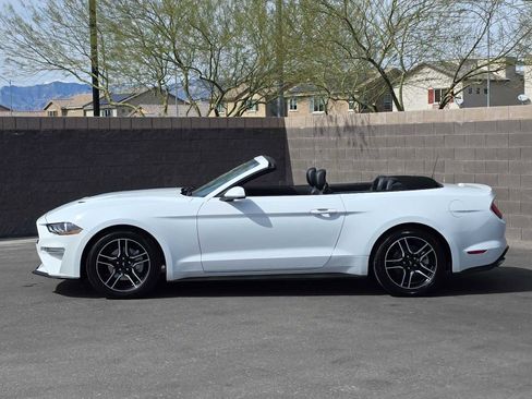 Used 2023 Ford Mustang Premium image 5