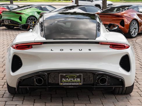Used 2025 Lotus Emira RWD image 37