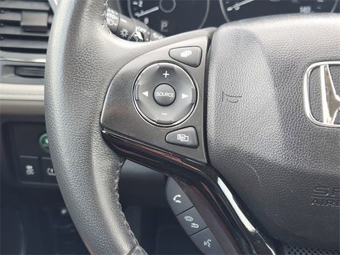 Used 2017 Honda HR-V EX-L image 29