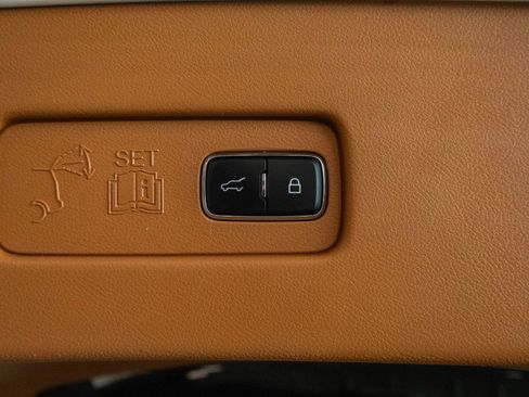 Used 2021 Lincoln Aviator Black Label AWD/4WD image 27