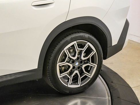 Used 2026 BMW X2 xDrive28i w/ Technology Package AWD/4WD image 10