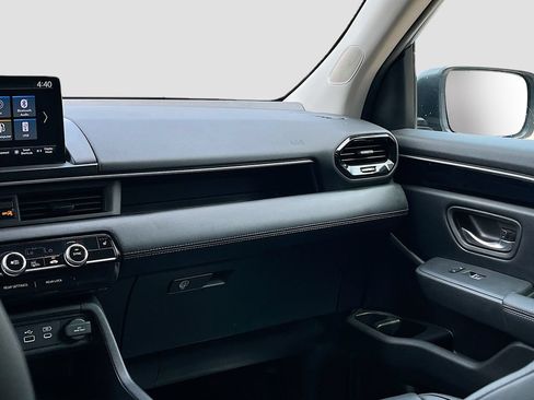 Used 2025 Honda Pilot EX-L image 22