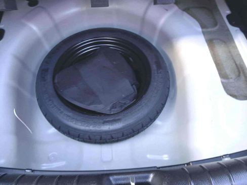 Used 2023 Kia Rio LX image 13