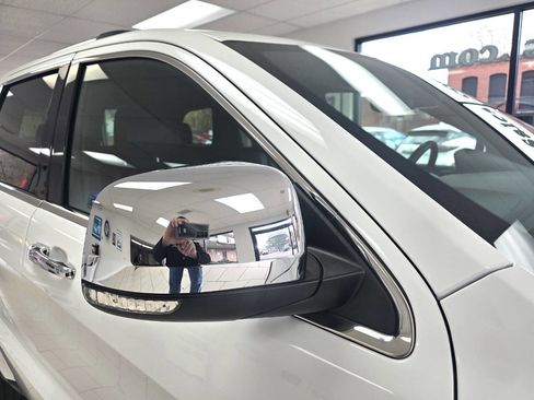 Used 2021 Jeep Grand Cherokee Limited w/ Premium Lighting Group image 11