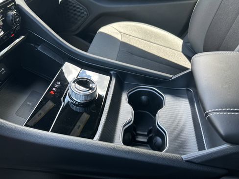 New 2026 Jeep Grand Cherokee L Laredo RWD image 43